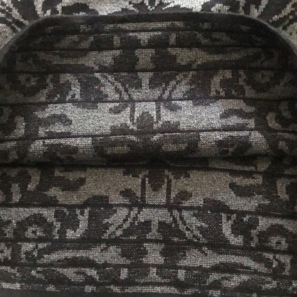 Forever 21 Bodycon Skirt - Picture 5 of 5